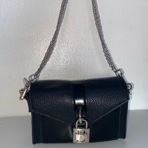 🚨SOLD🚨 Steve Madden Black Leather Crossbody Bag